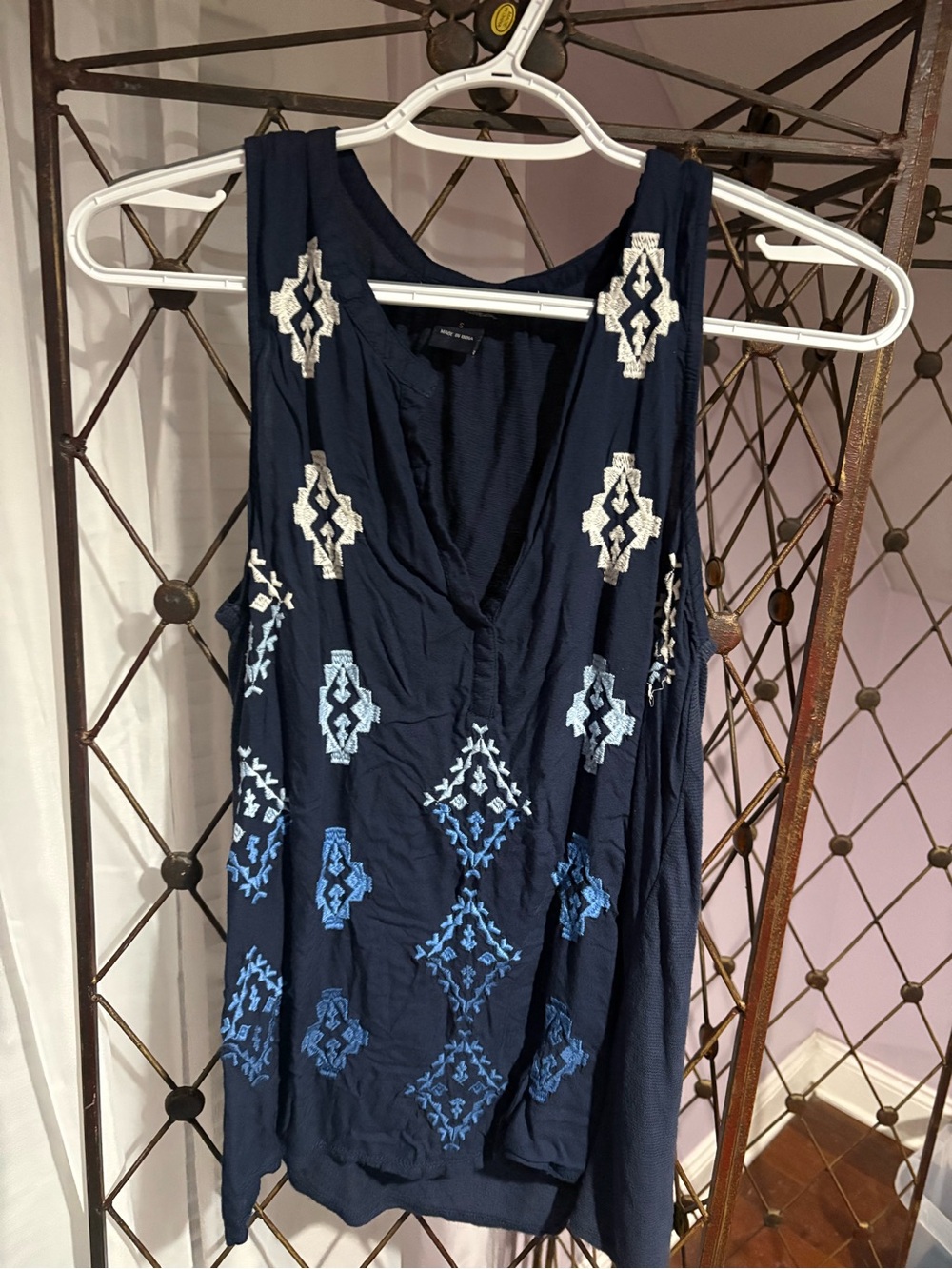 Lucky Brand Women’s Navy Embroidered Sleeveless Top